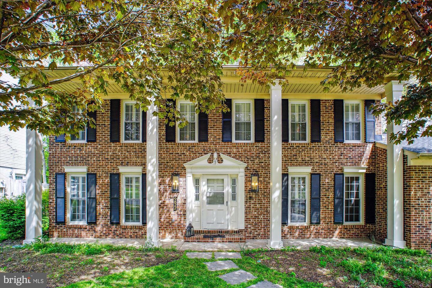 Property Photo: 9822 Five Oaks Road VA 22031