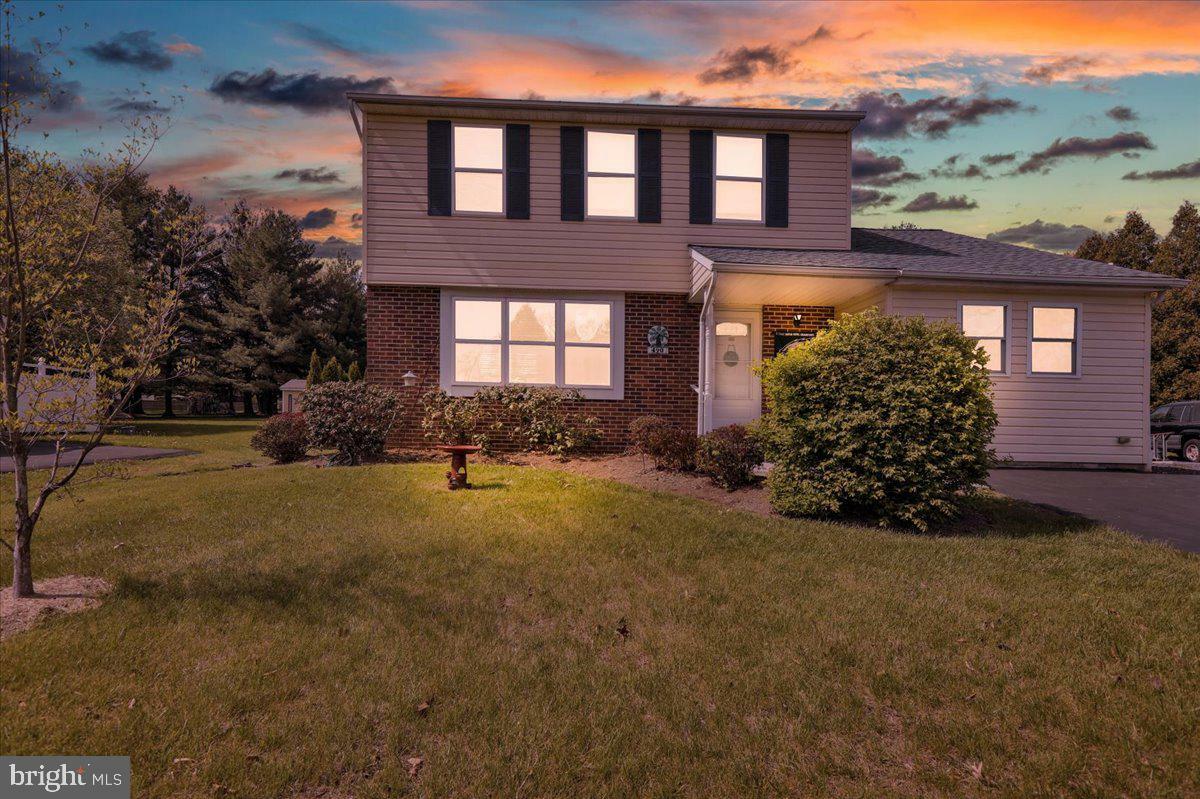 490 Cheswyck Drive  Harleysville PA 19438 photo