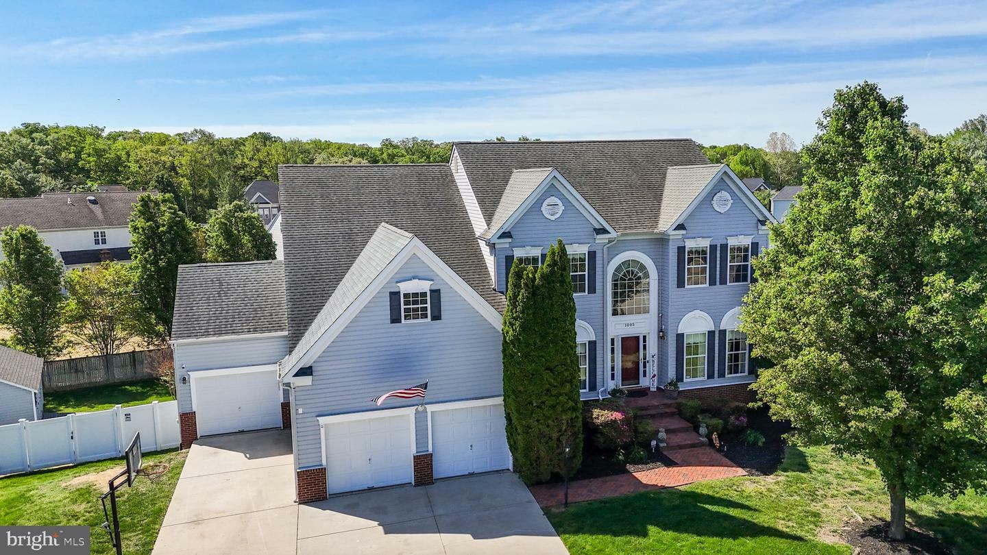 Property Photo: 1005 Chaff Way MD 20646
