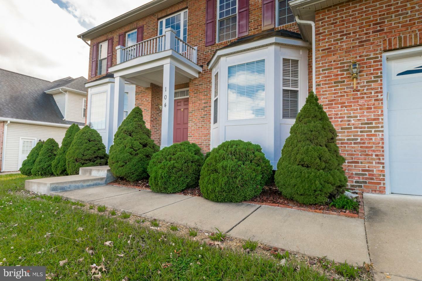 Property Photo: 104 Killaney Court VA 22602