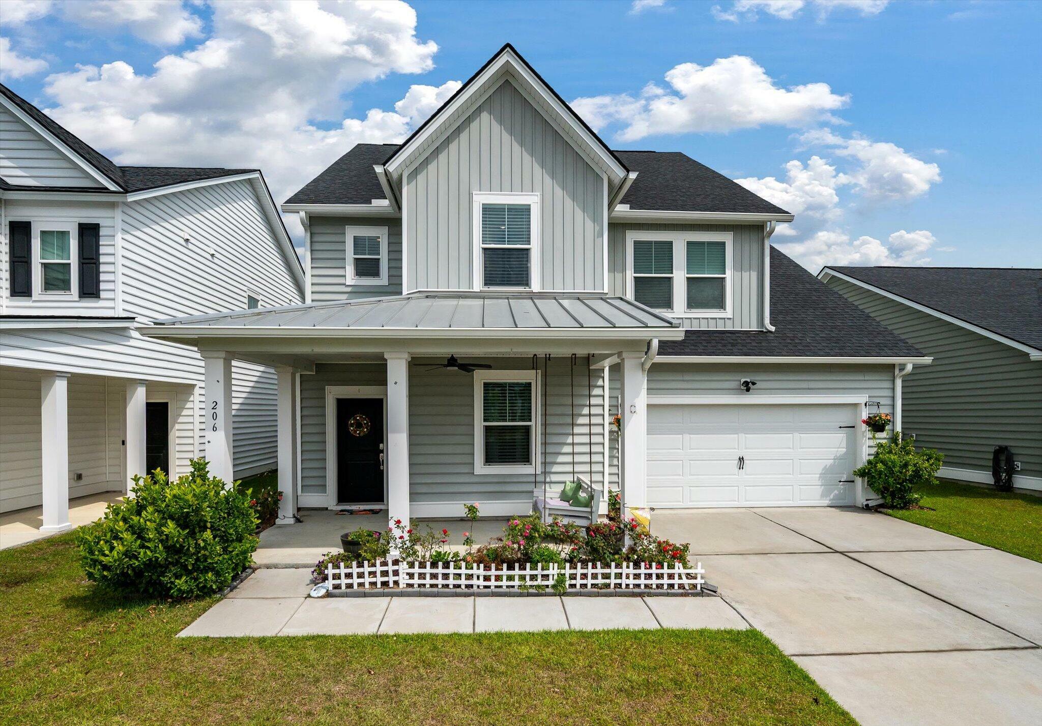 Property Photo:  206 Evergreen Avenue  SC 29485 