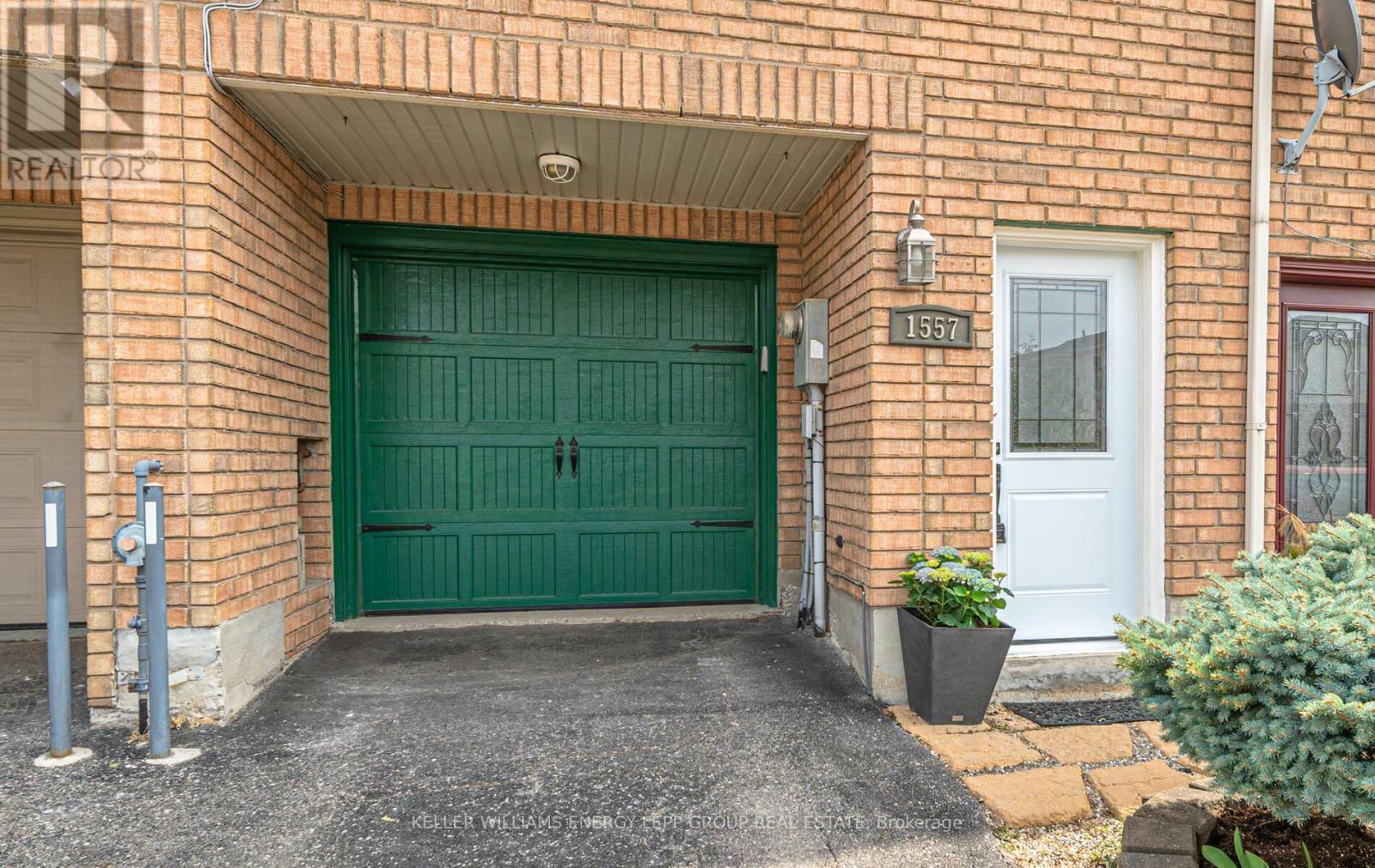 Property Photo: 1557 Hummingbird Court ON L1V 7H8