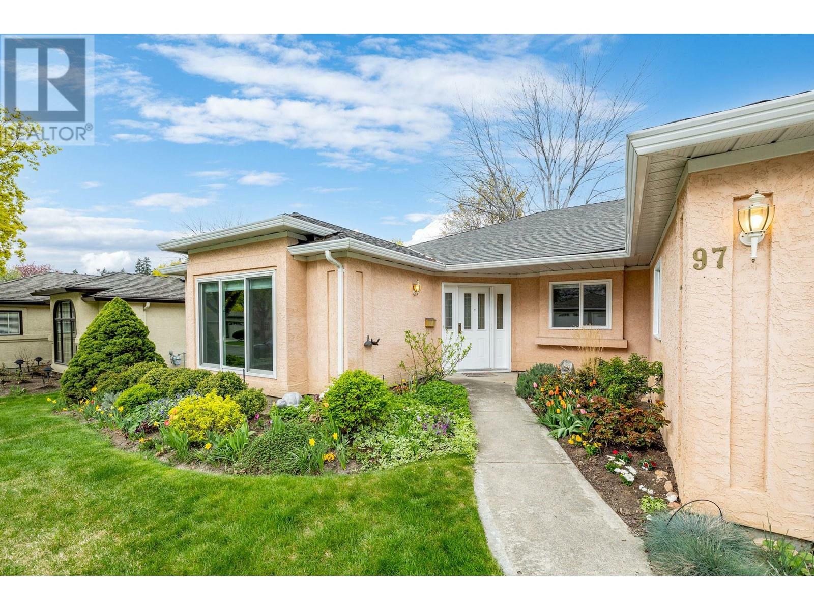 Property Photo: 615 Glenmeadows Road 97 BC V1V 1N9