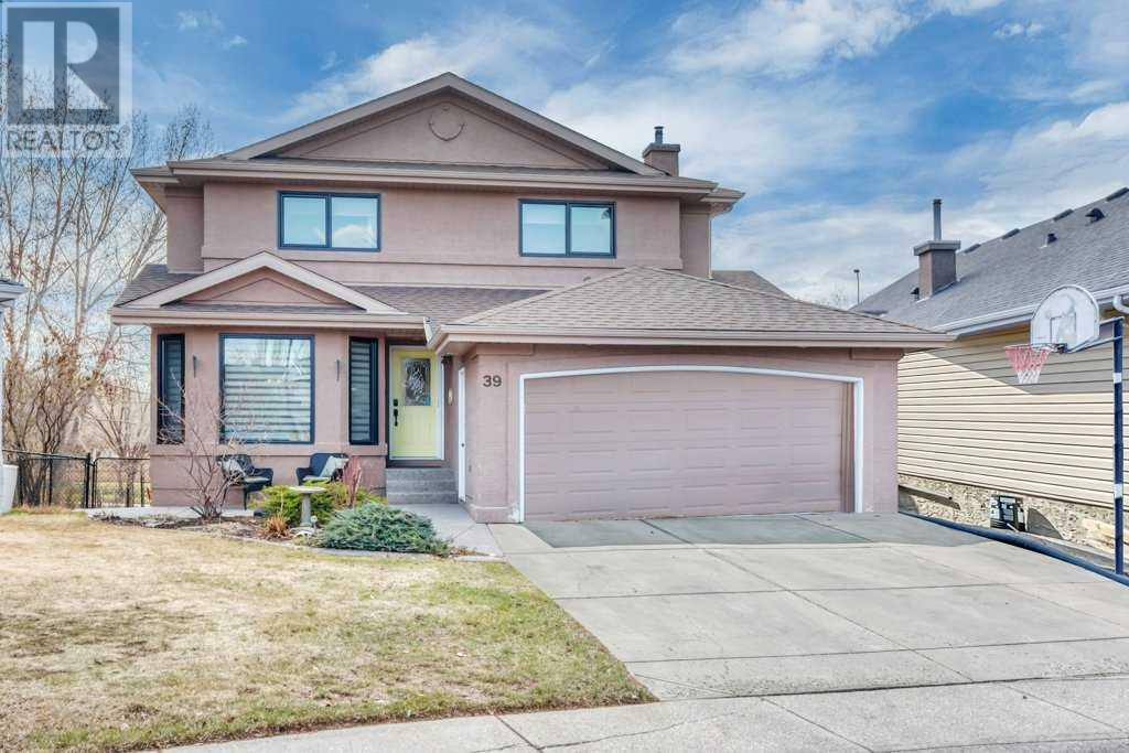 Property Photo: 39 McKenzie Lake View Southeast AB T2Z 2T7