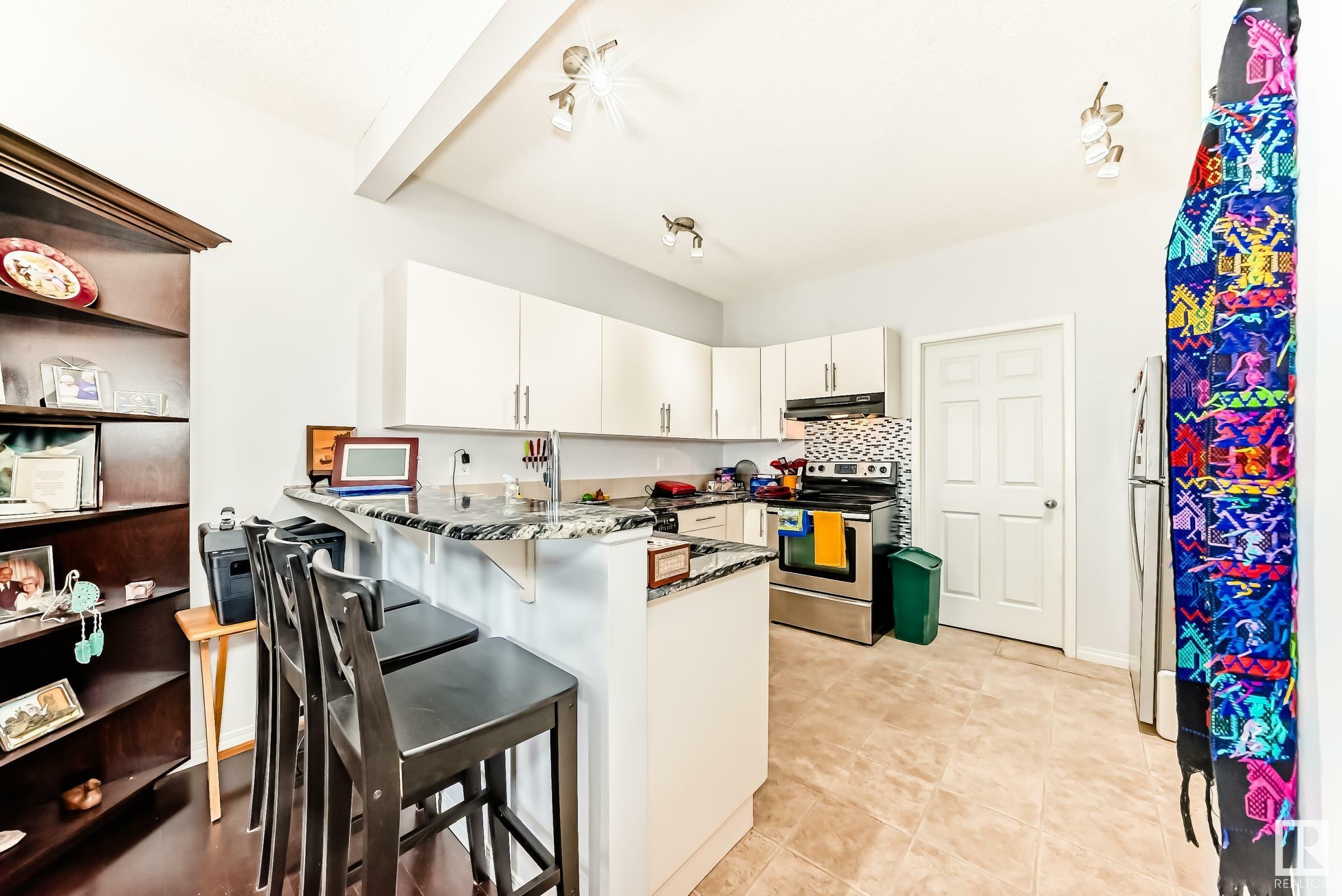 Photo de la propriété: 30 Oak Vista Drive 14 AB T8N 3T1