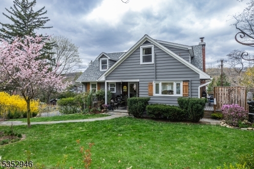 Property Photo: 1 Balanced Rock Ter NJ 07871