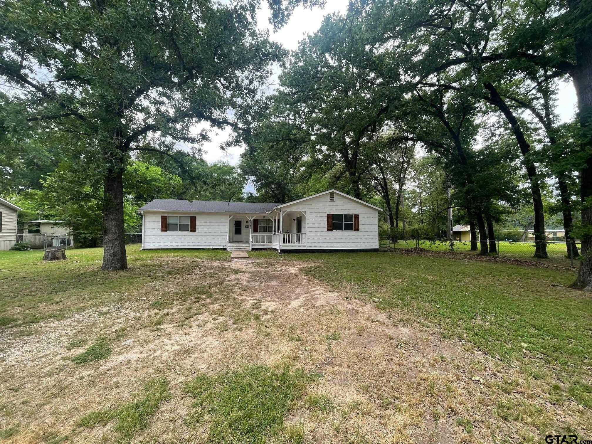Property Photo: 20957 Lee Lane TX 75758
