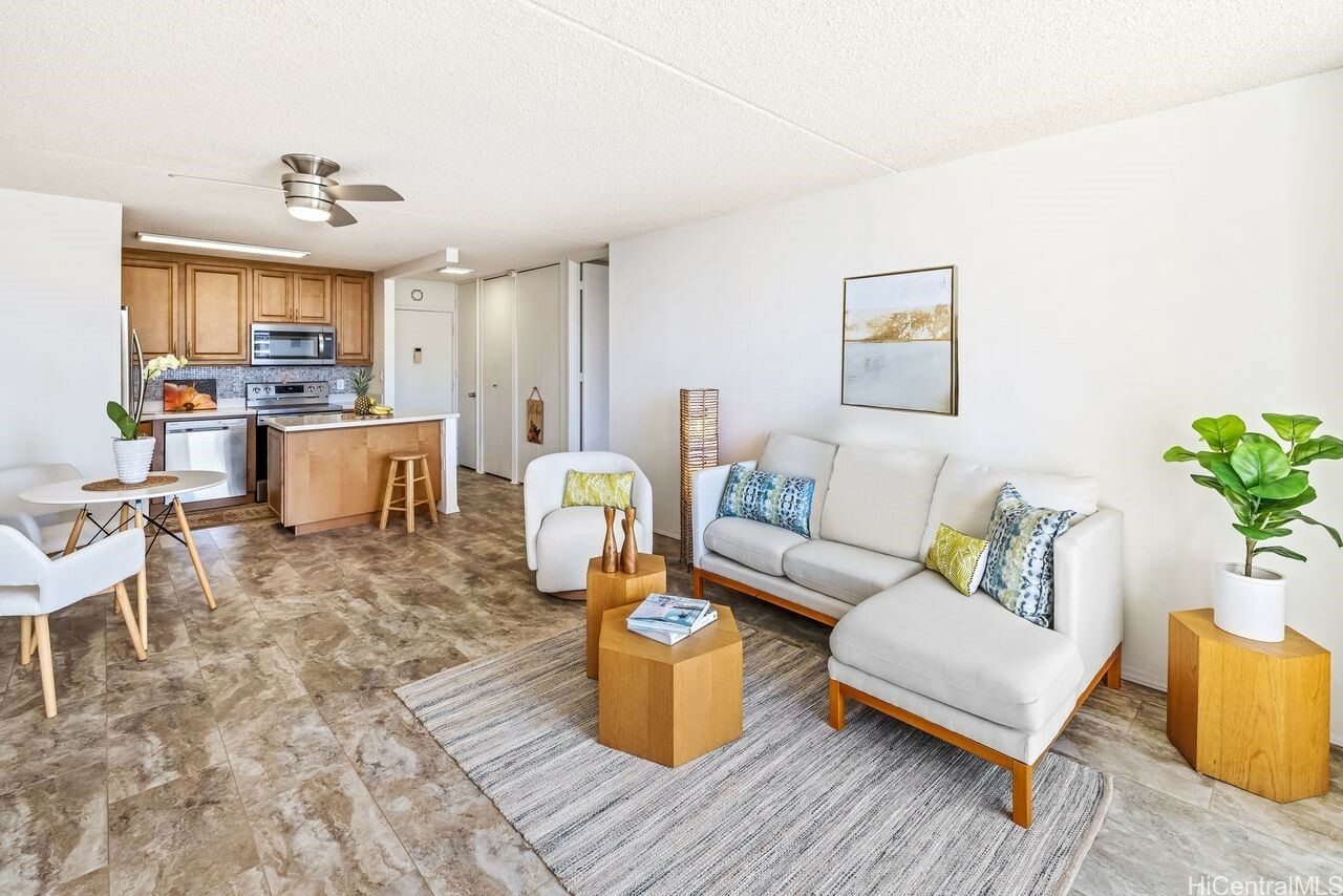 Property Photo: 400 Hobron Lane 2805 HI 96815