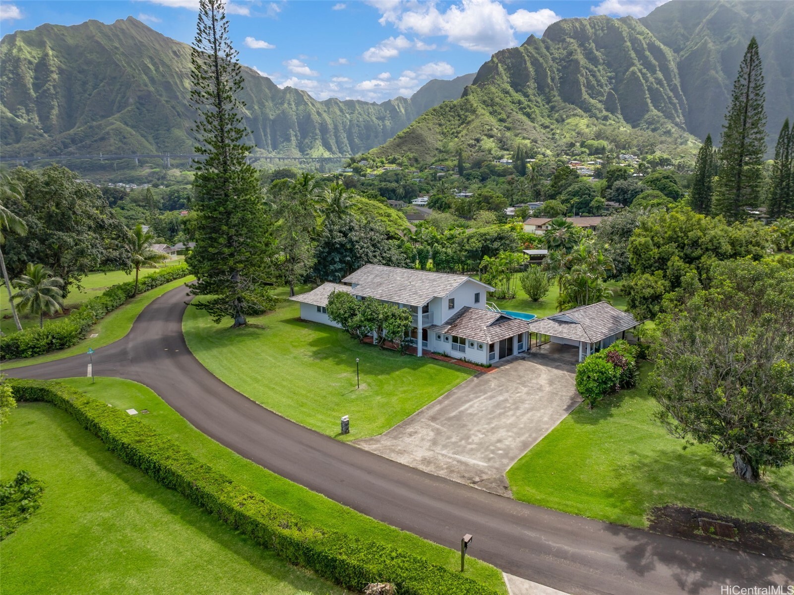 Property Photo: 46-402 Holokaa Street HI 96744