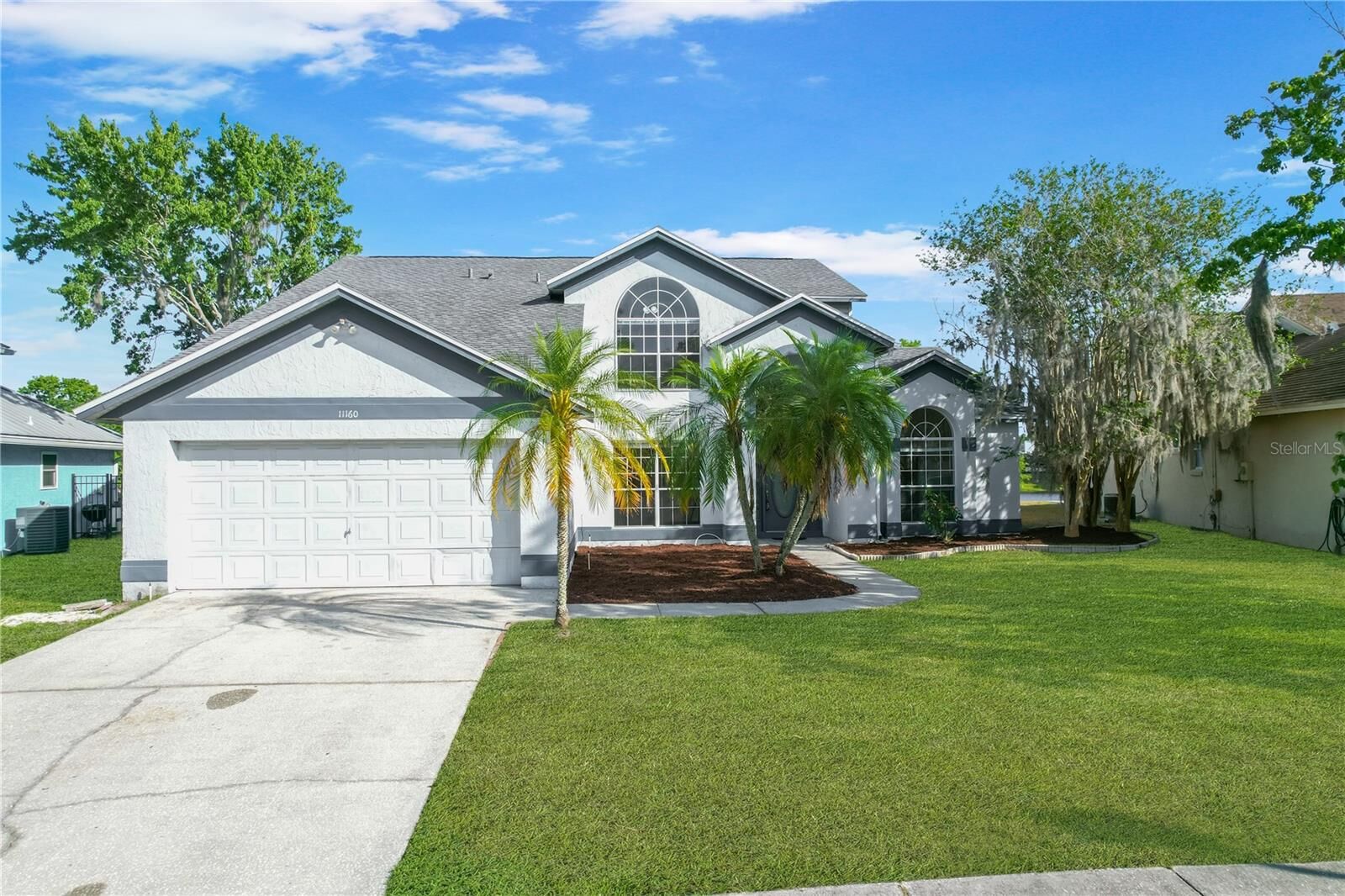 Property Photo: 11160 Sylvan Pond Circle FL 32825