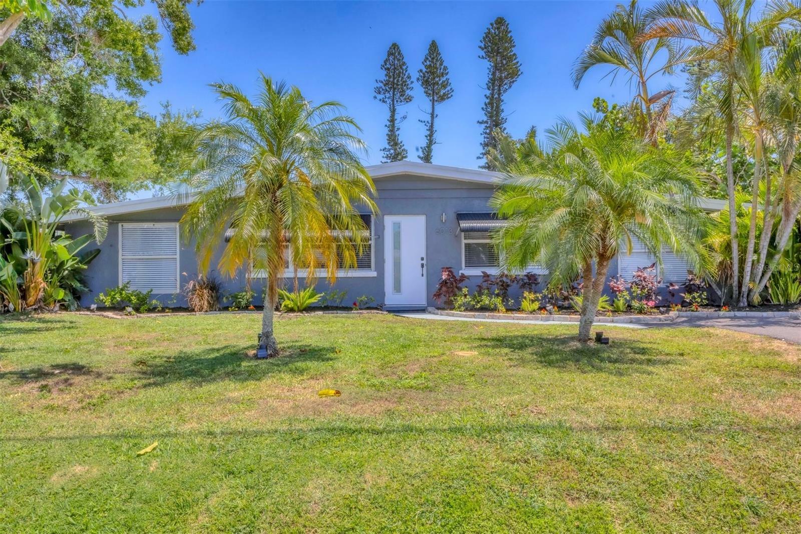 6013 Murdock Avenue  Sarasota FL 34231 photo