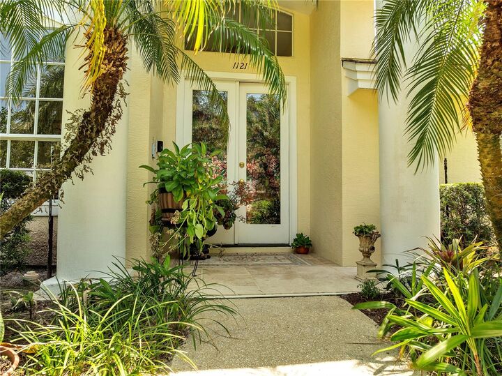 Property Photo: 1121 Arbor Glen Circle FL 32708