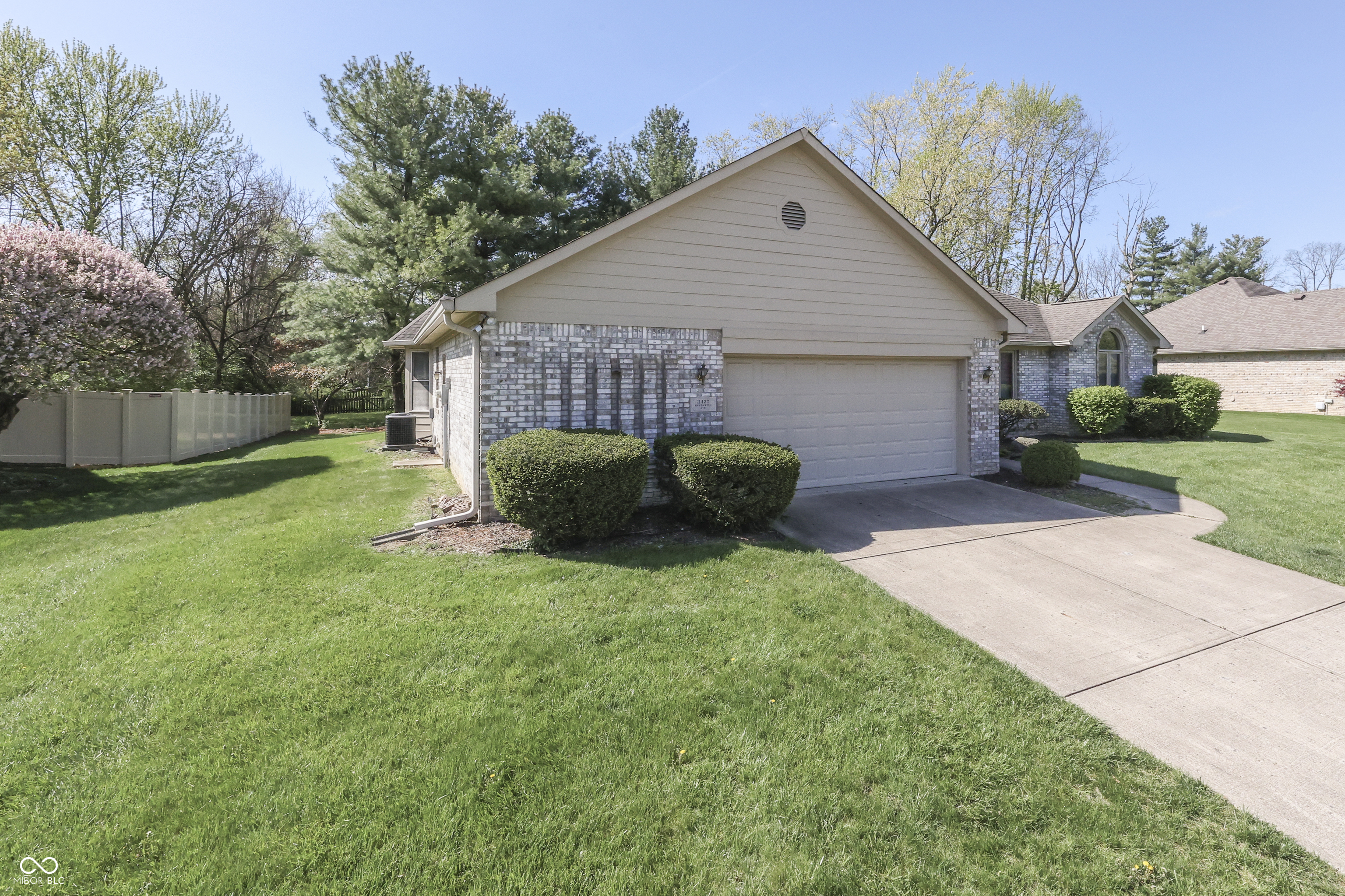 Property Photo: 3427 Brunswick Avenue IN 46227