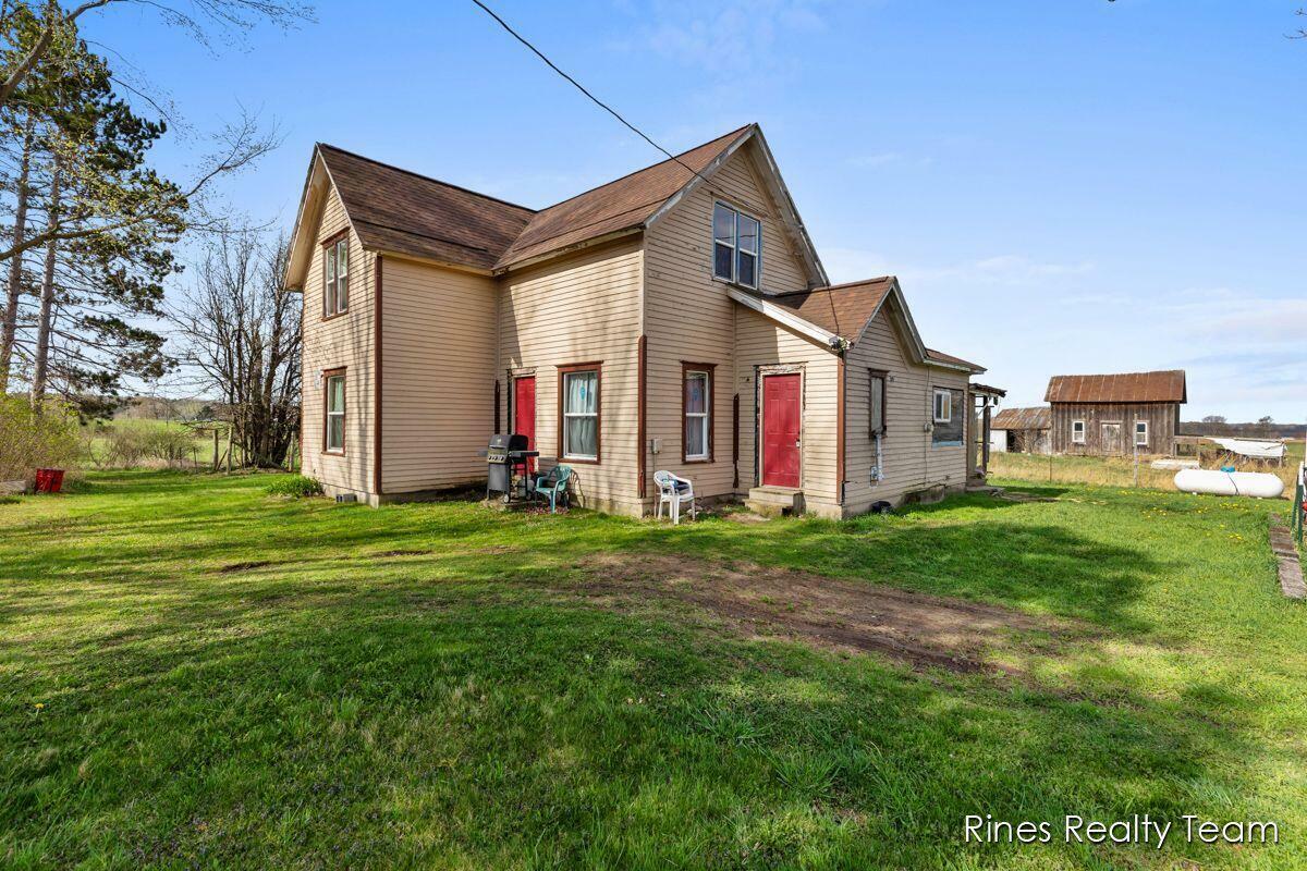 Property Photo: 21291 150th Avenue MI 49307