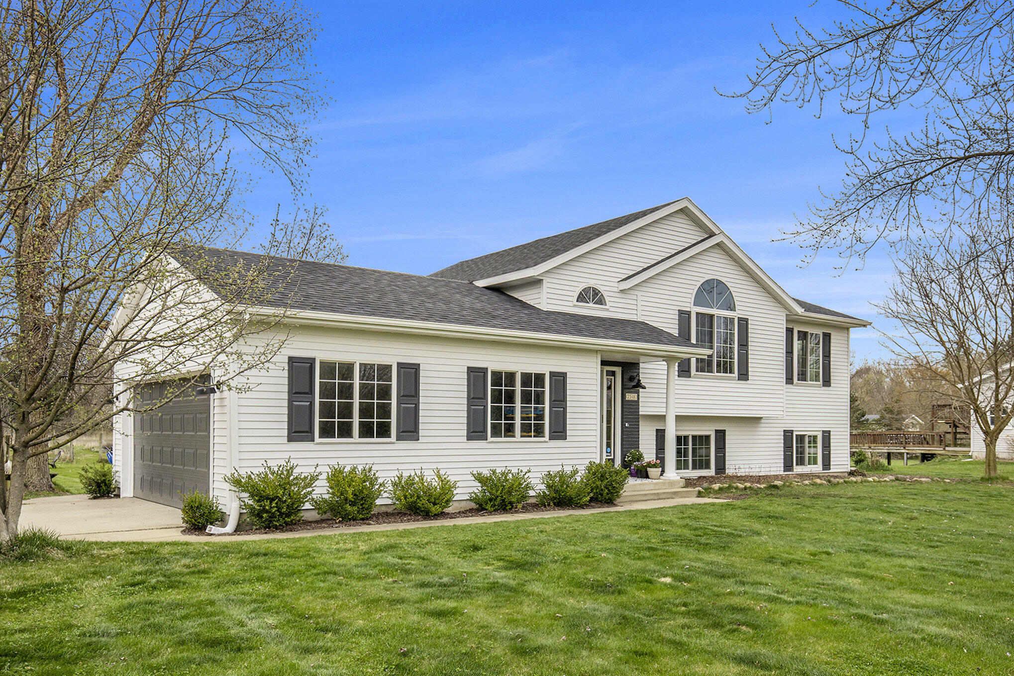 Property Photo: 7546 Bostwick Lake View Drive MI 49341