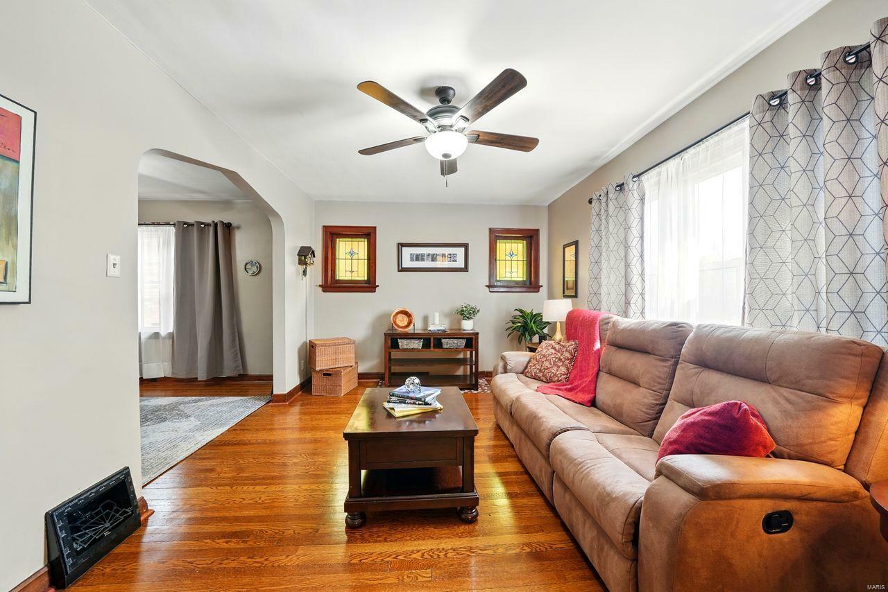 Property Photo: 4355 Toenges Avenue MO 63116
