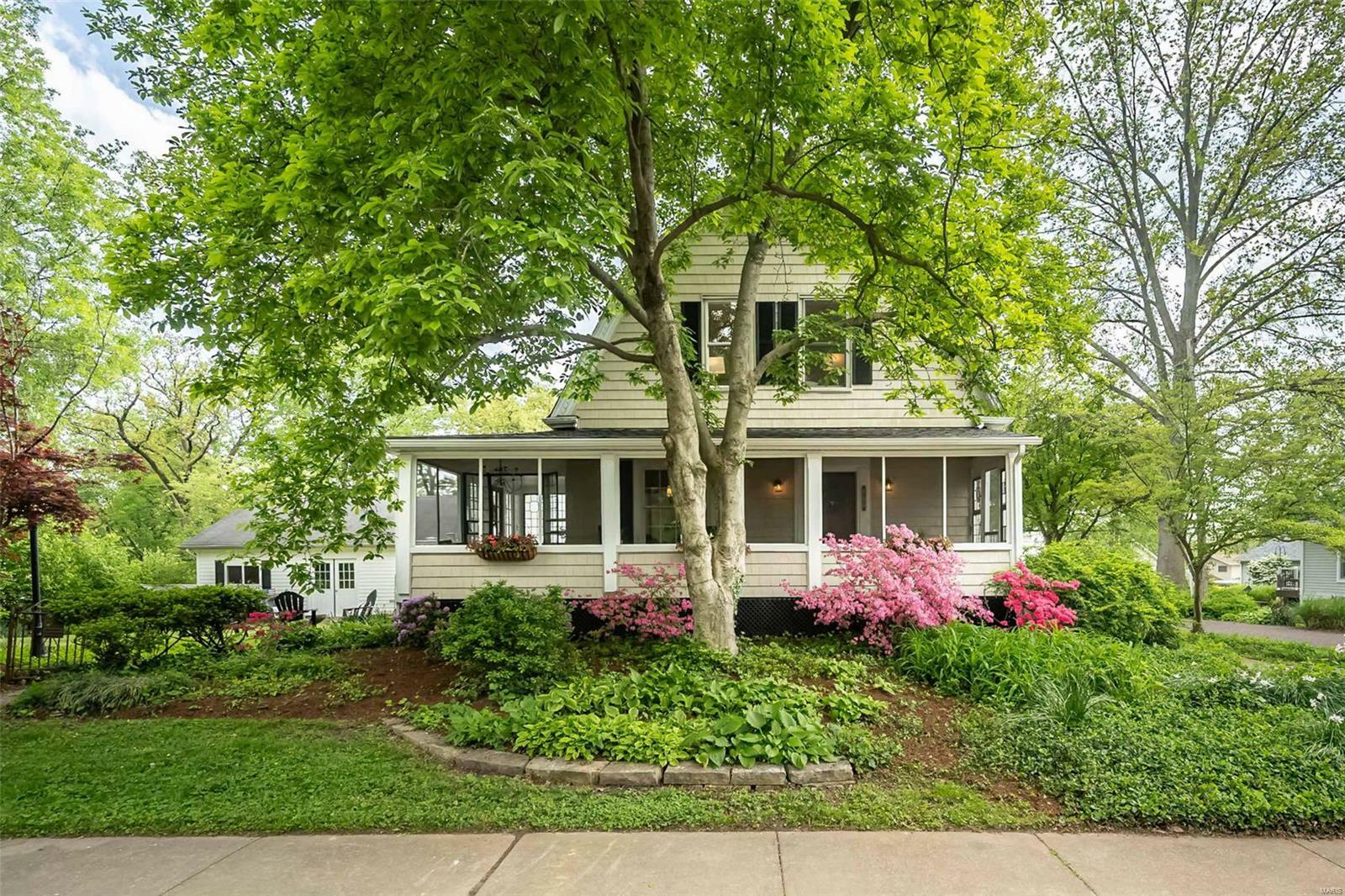 Property Photo: 680 Bonita Avenue MO 63119
