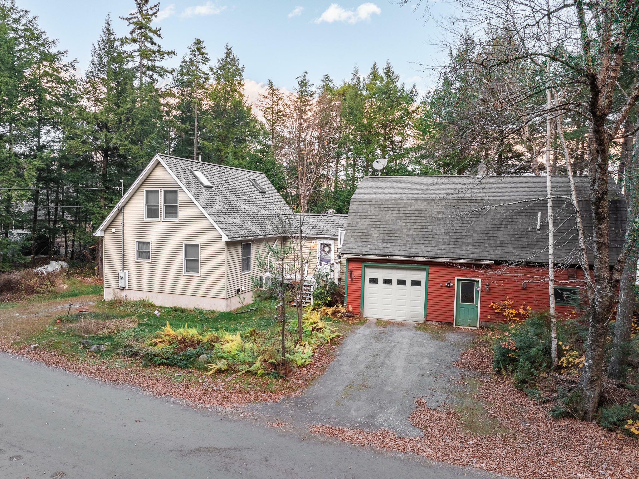 Property Photo: 86 Webb Cove Drive ME 04493