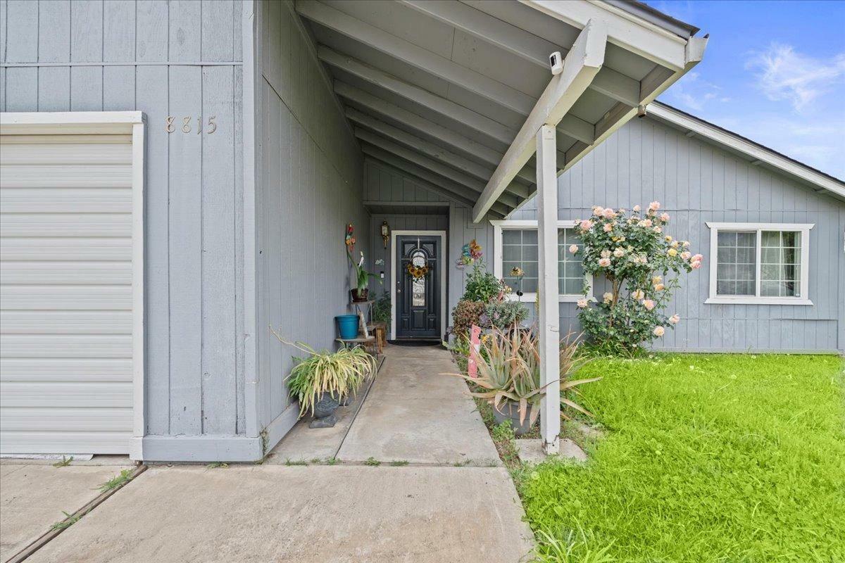 Property Photo:  8815 Damian Court  CA 95210 