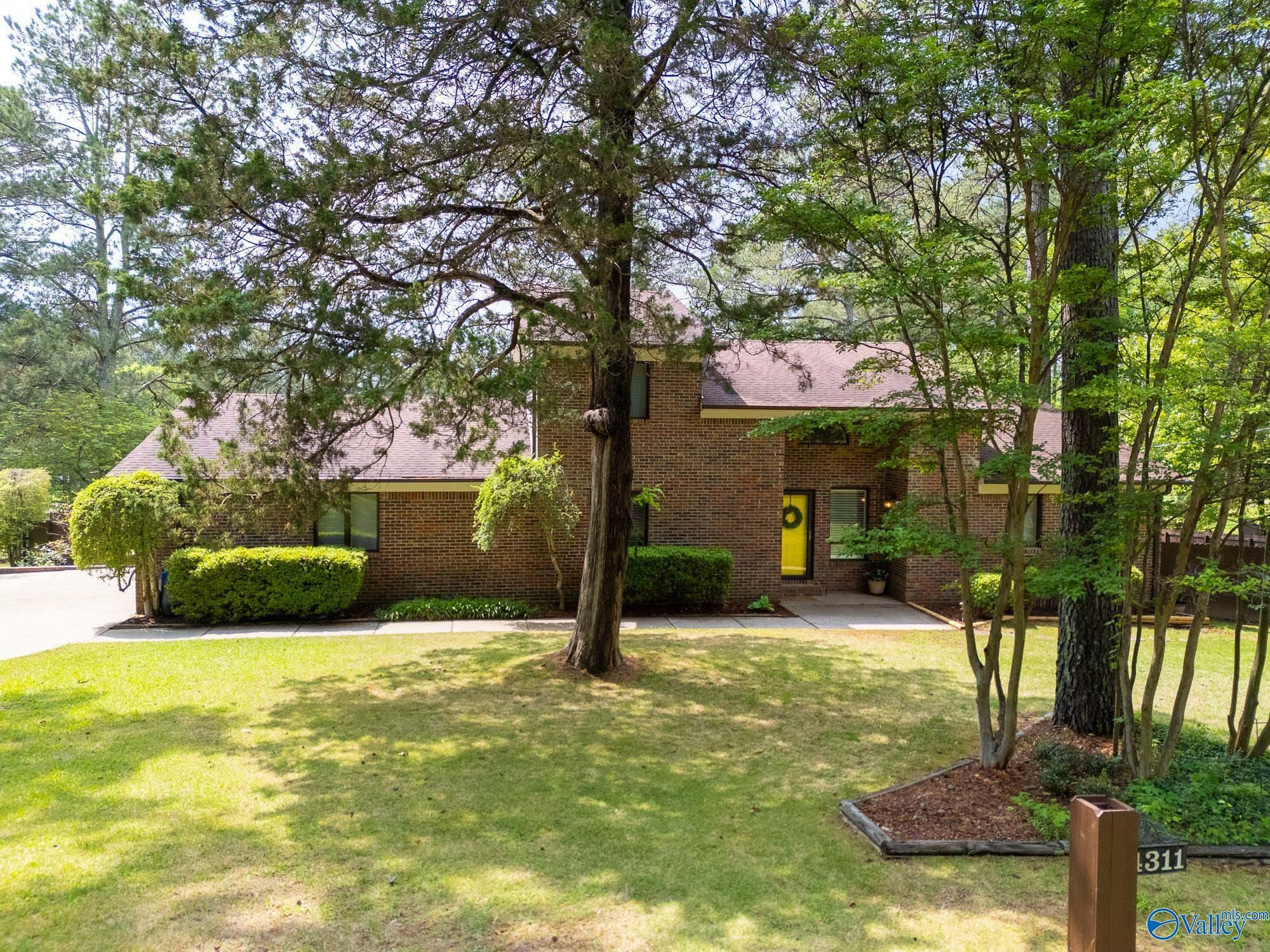 Property Photo: 4311 Indian Hills Road AL 35603