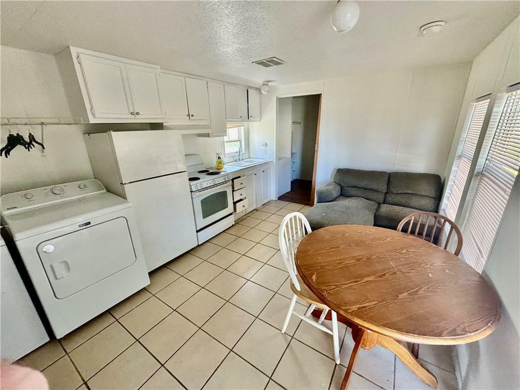 Property Photo: 165 Penny Dee Drive LA 70083