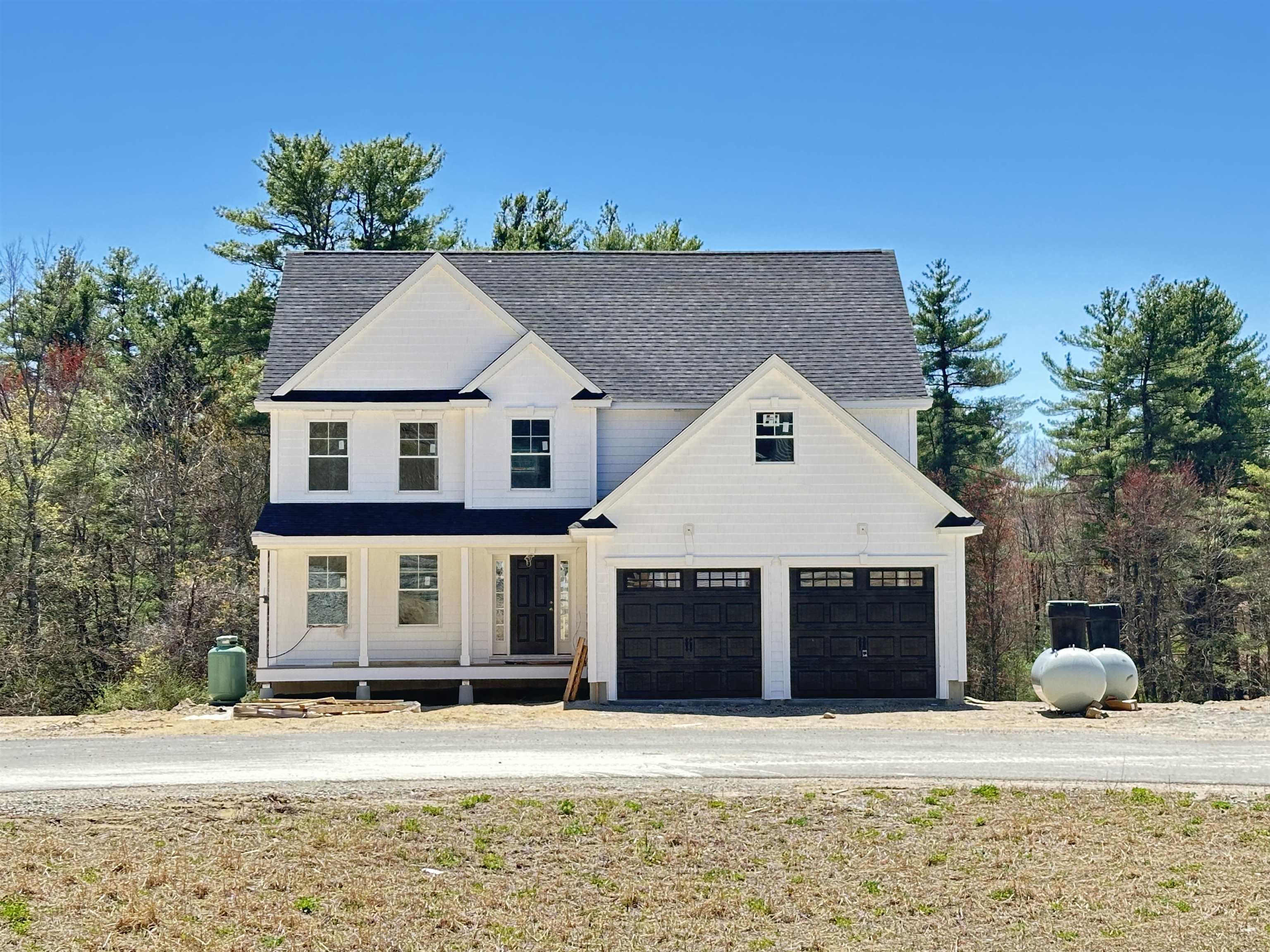 Property Photo:  17 Shelburne Lane  NH 03301 
