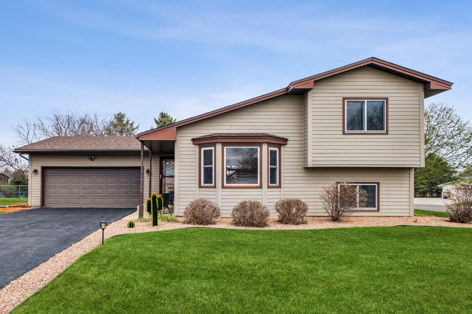Property Photo: 7306 114th Lane N MN 55316