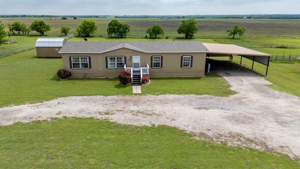 Property Photo: 282 Private Road 4732 TX 76078