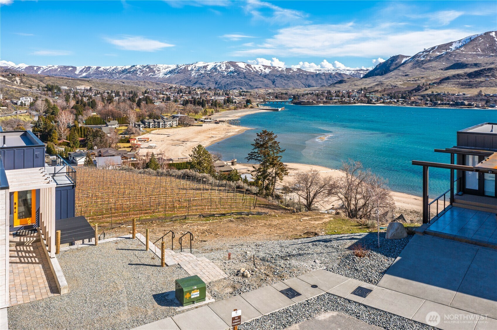 Property Photo: 1325 Dragonfly Court WA 98816