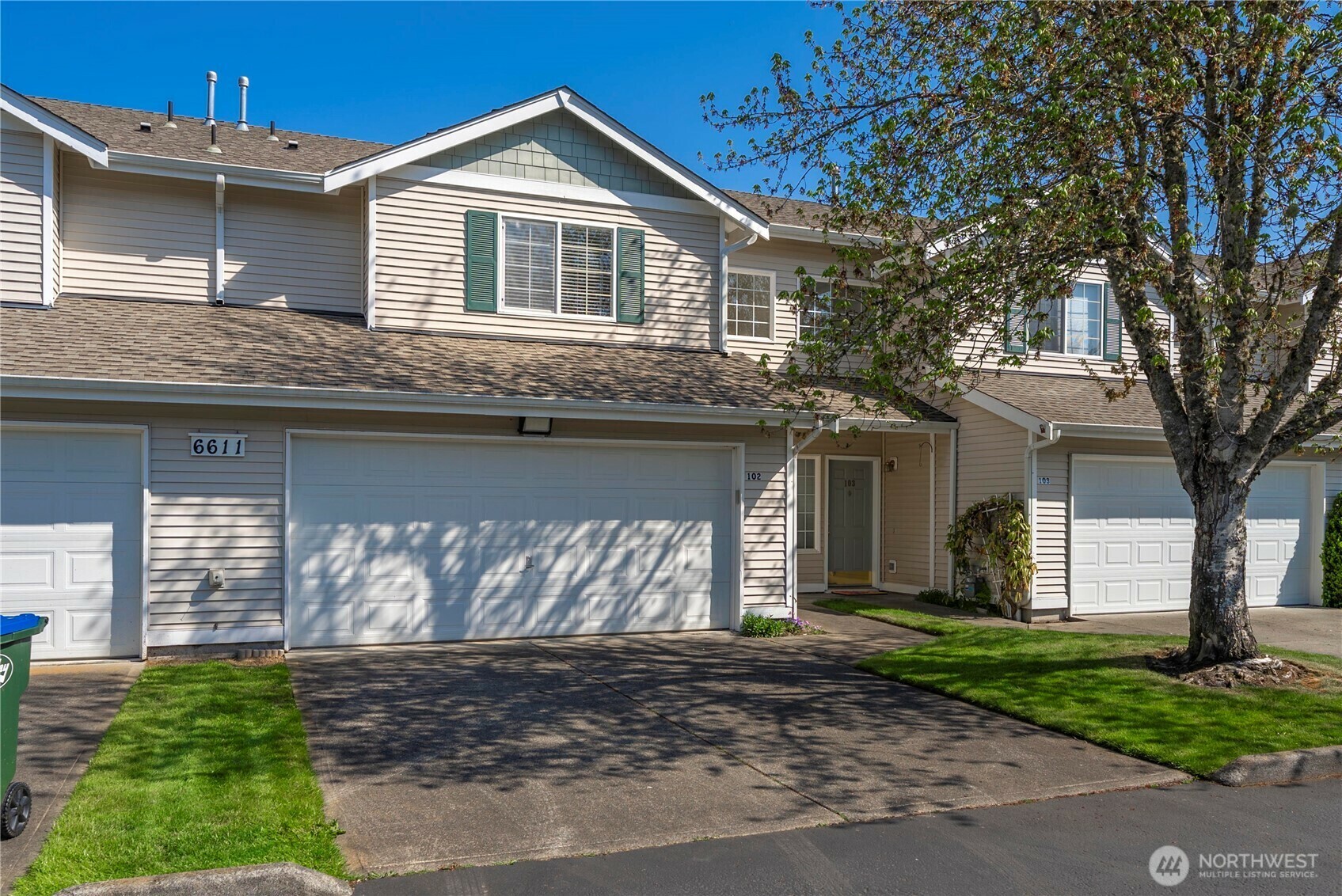 Property Photo: 6611 Millstone Lane SE F102 WA 98513