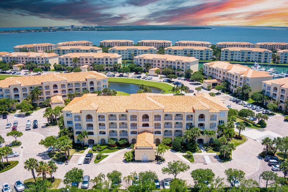 Property Photo: 37 Harbour Isle Drive E 304 FL 34949