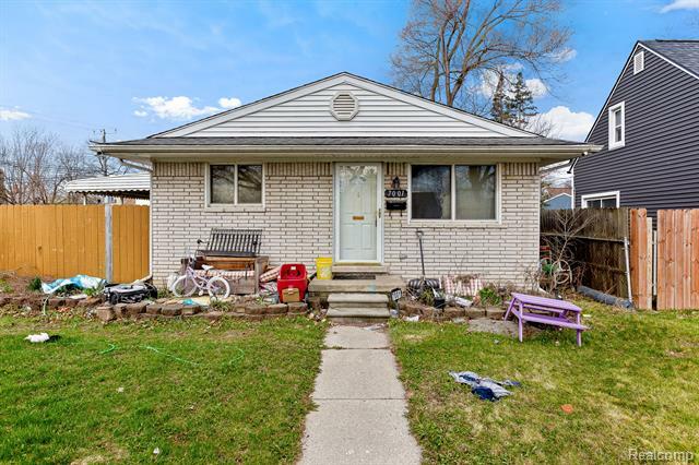 7001 Belton Street  Garden City MI 48135 photo