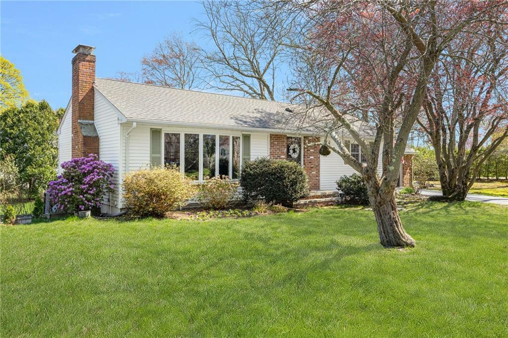 Property Photo:  96 Bayberry Lane  RI 02818 