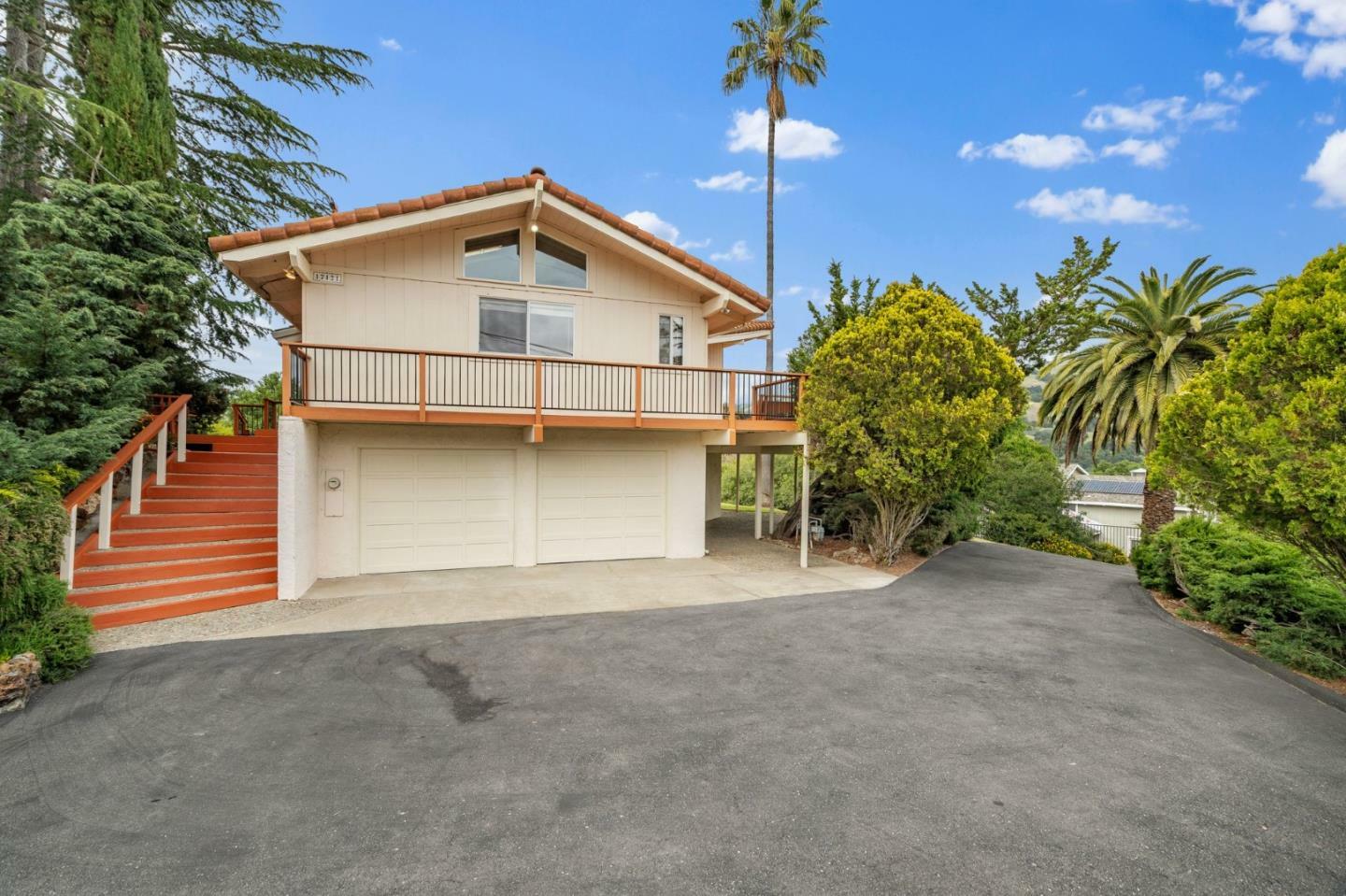 Property Photo: 17121 Parkview Drive CA 95037