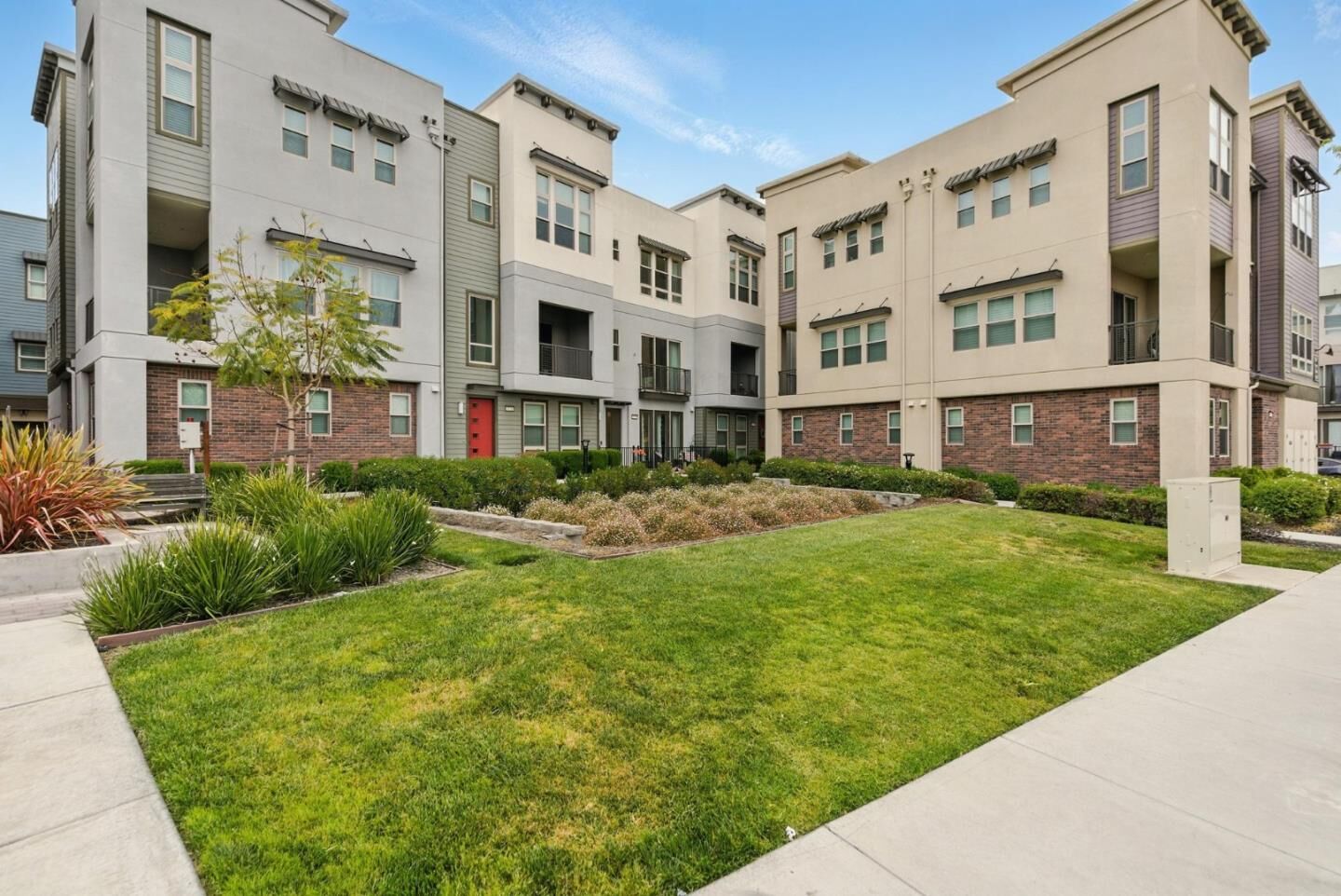 Property Photo:  1719 Houret Court  CA 95035 