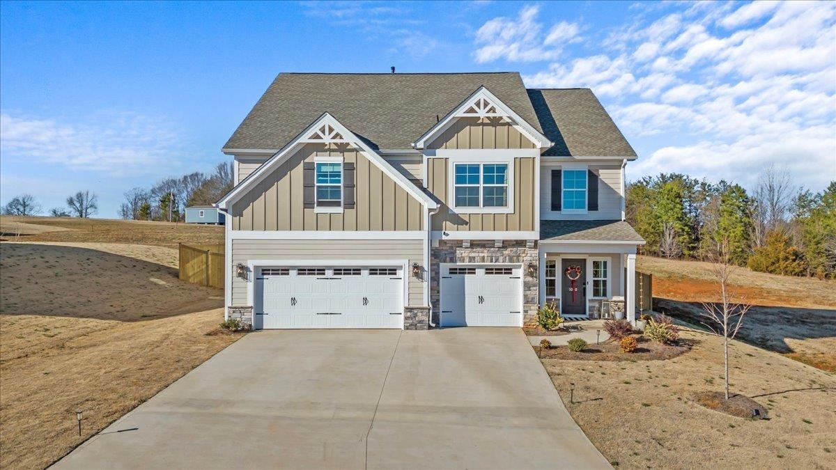 Property Photo:  1010 Paula Parris Road  SC 29323 
