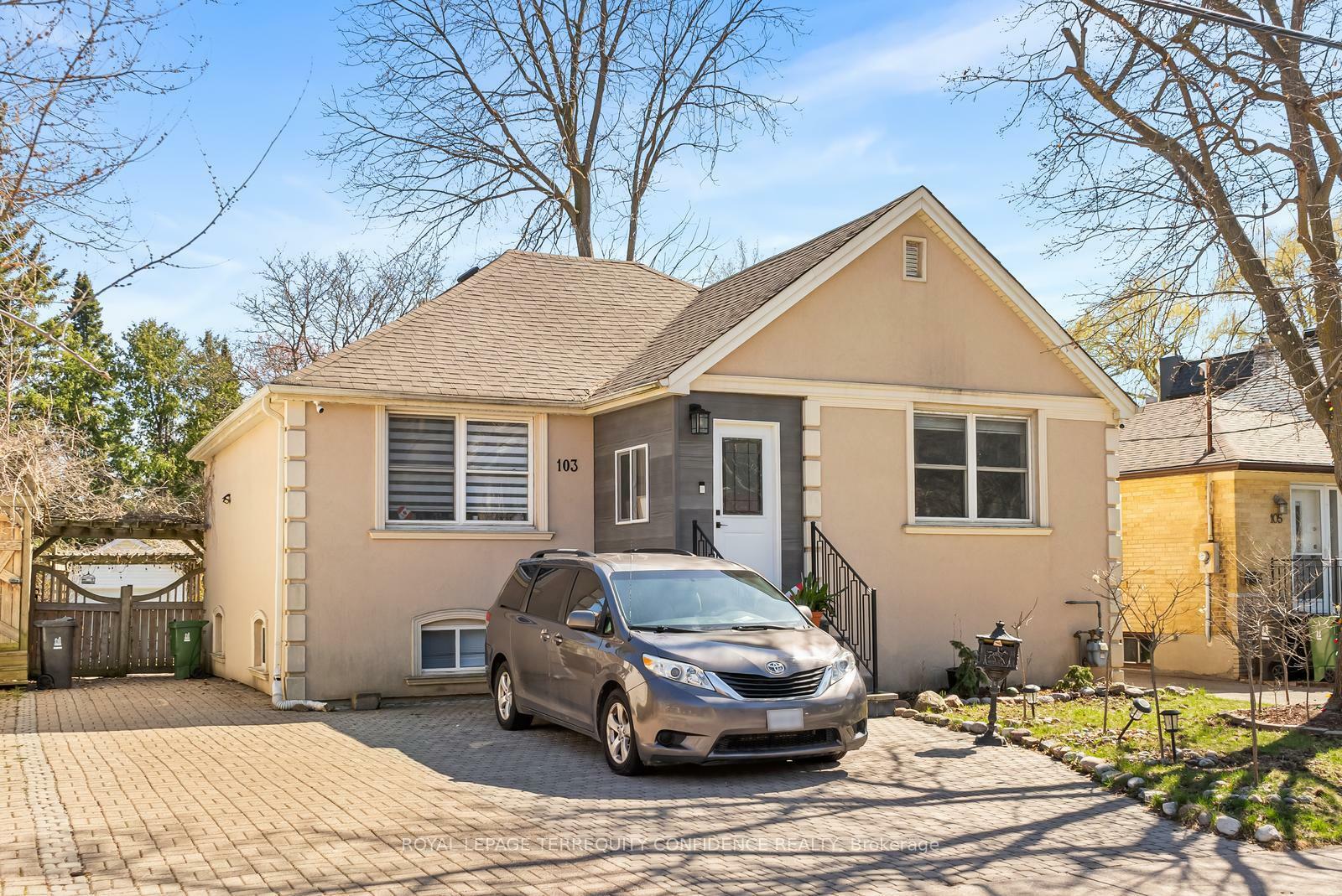 103 Hounslow Avenue  Toronto ON M2N 2B1 photo