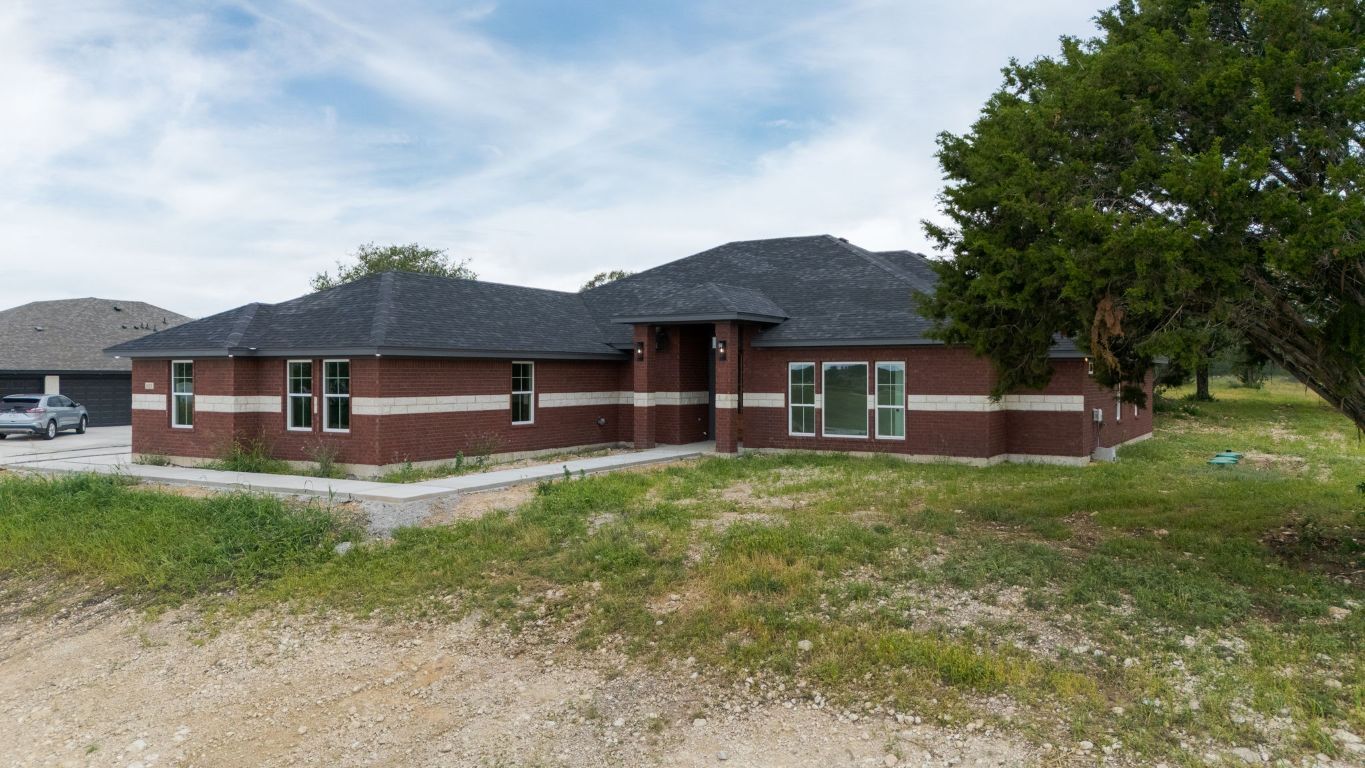 Property Photo:  3025 Millhouse Road  TX 76522