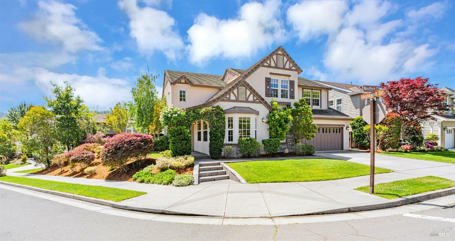 Property Photo: 3 Woodfern Court CA 94949