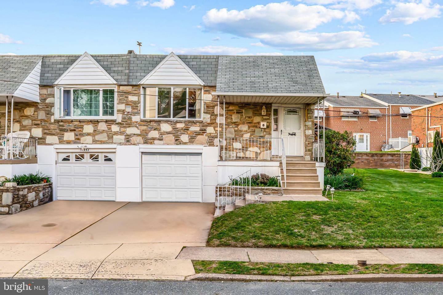 Property Photo: 11934 Glenfield Street PA 19154