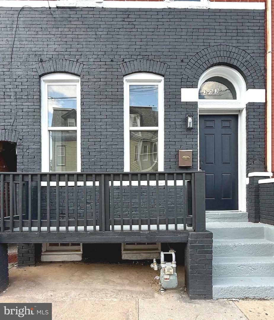 Property Photo: 303 Smyser Street PA 17401