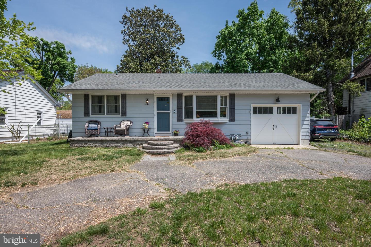Property Photo: 442 E Landing Street NJ 08048