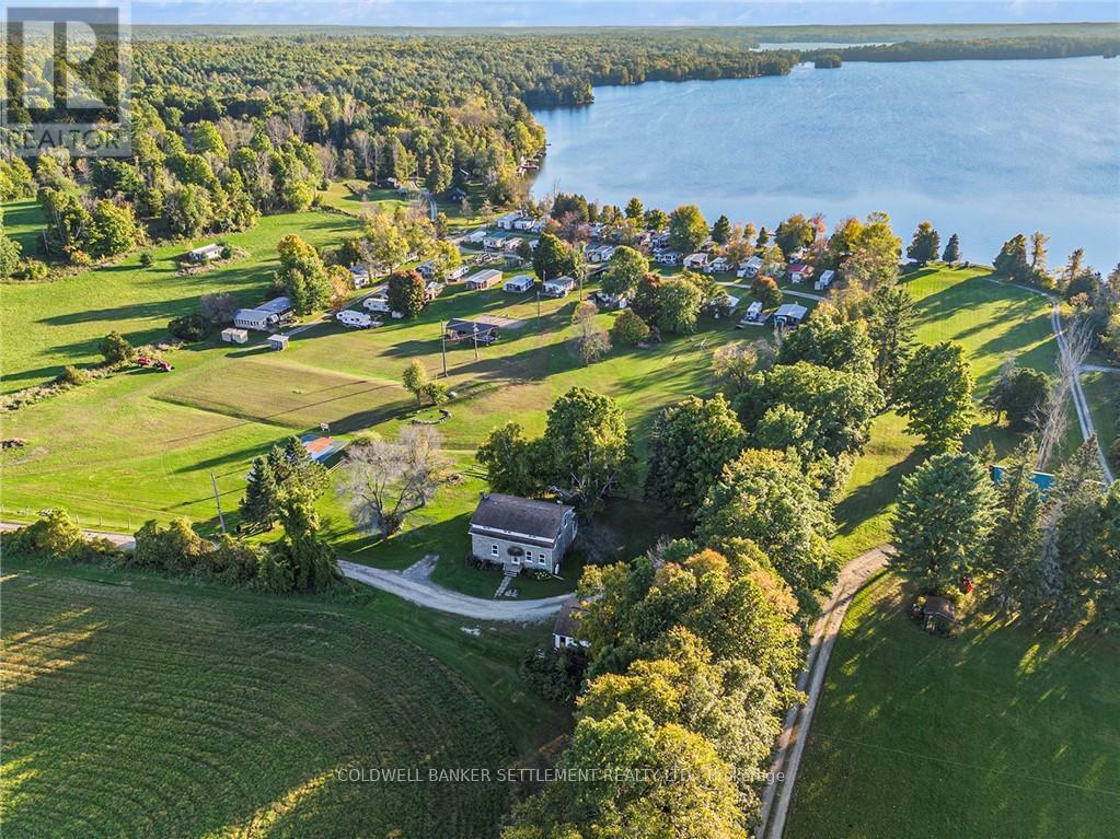 Property Photo: 538 Clear Lake Road ON K0G 1E0