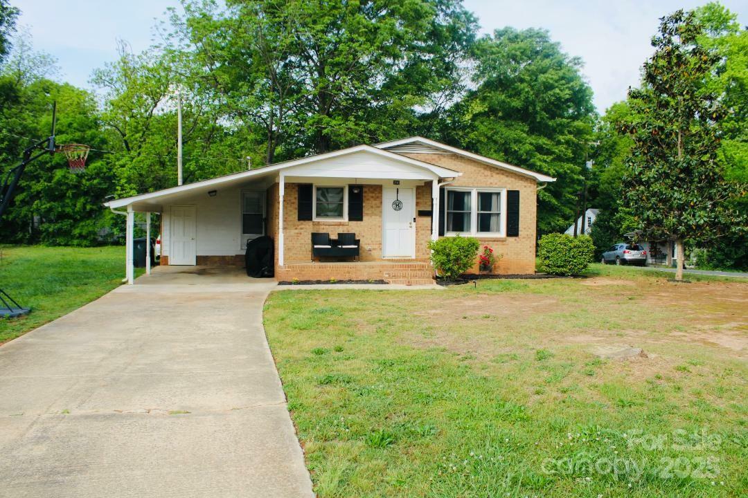 Property Photo:  200 Elizabeth Avenue 1  NC 28112 