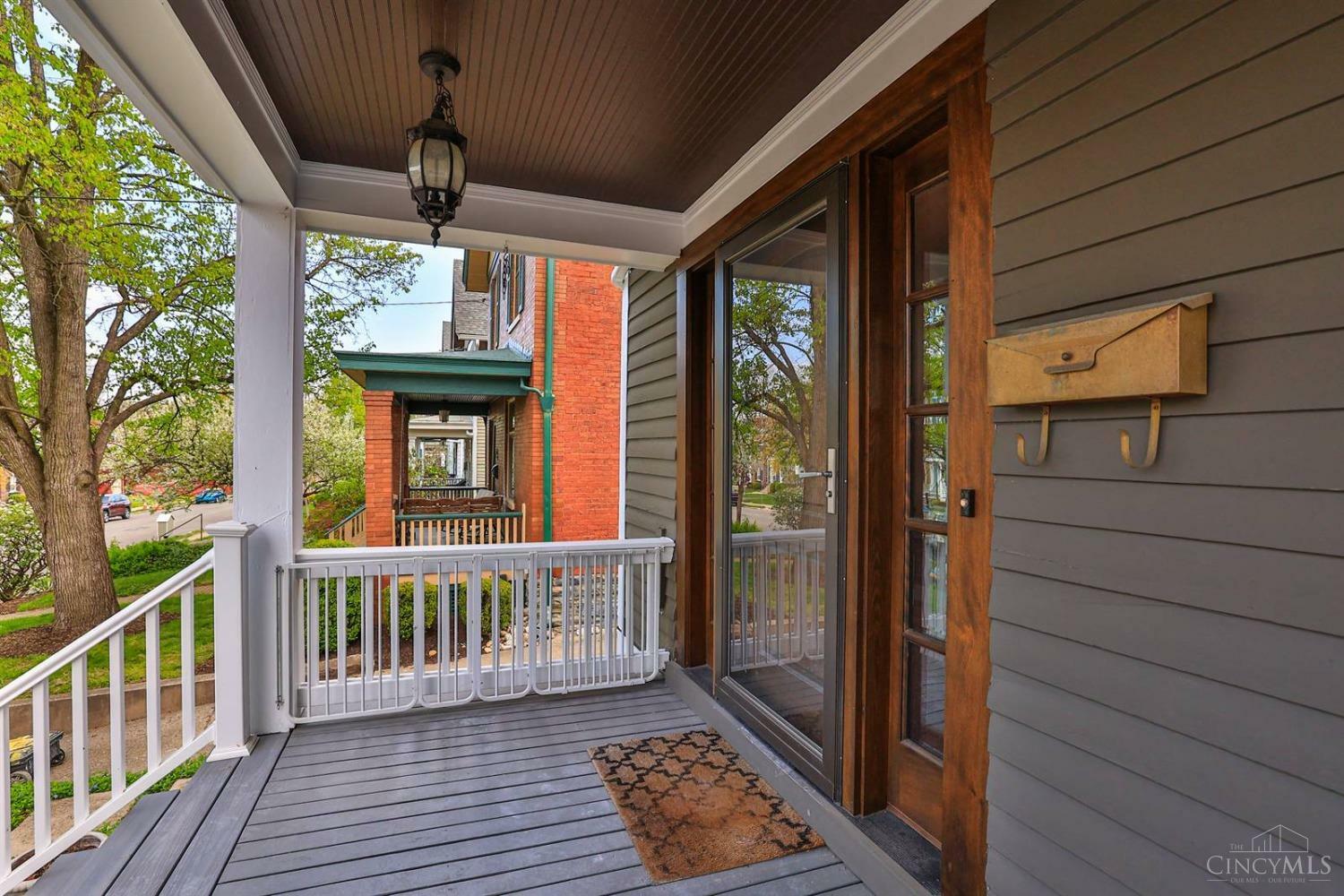 Property Photo: 1332 Cryer Avenue OH 45208