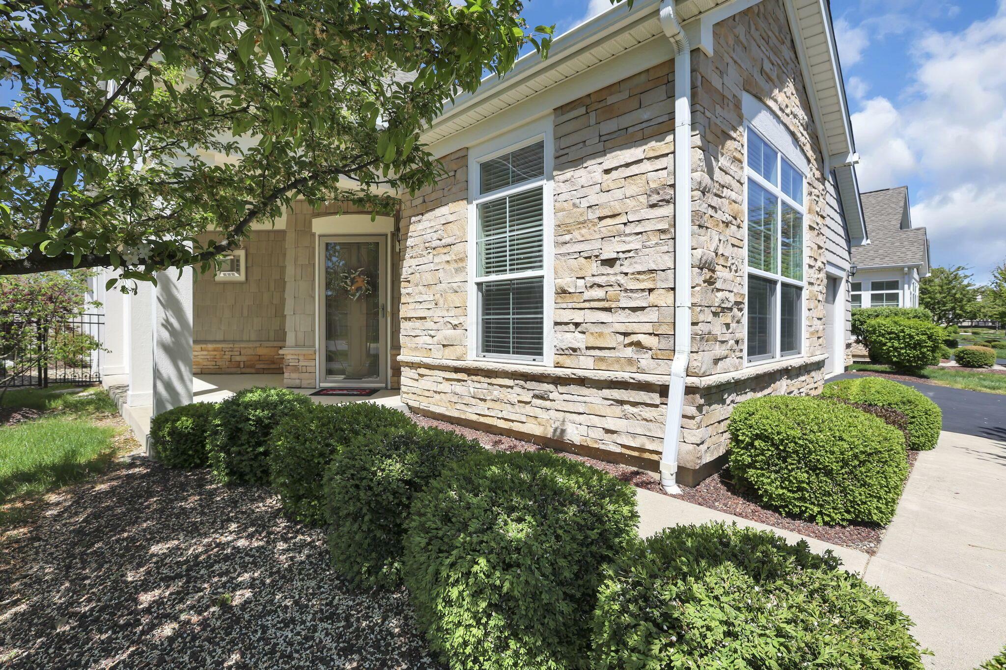 Property Photo: 6840 Garden View Drive OH 43082