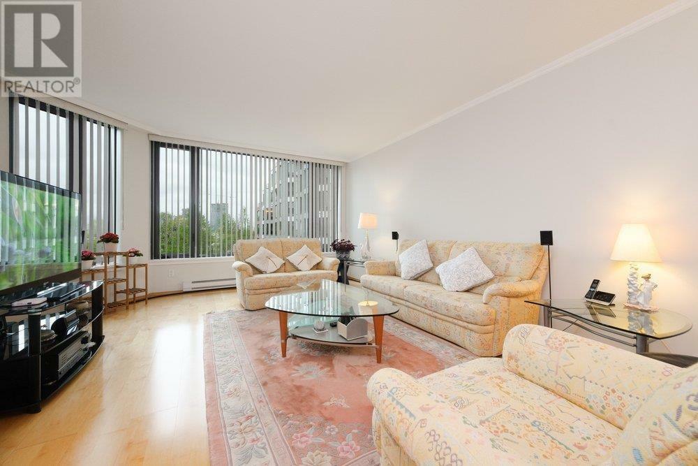 Property Photo: 1707 West 7th Avenue 514 BC V6J 5E9
