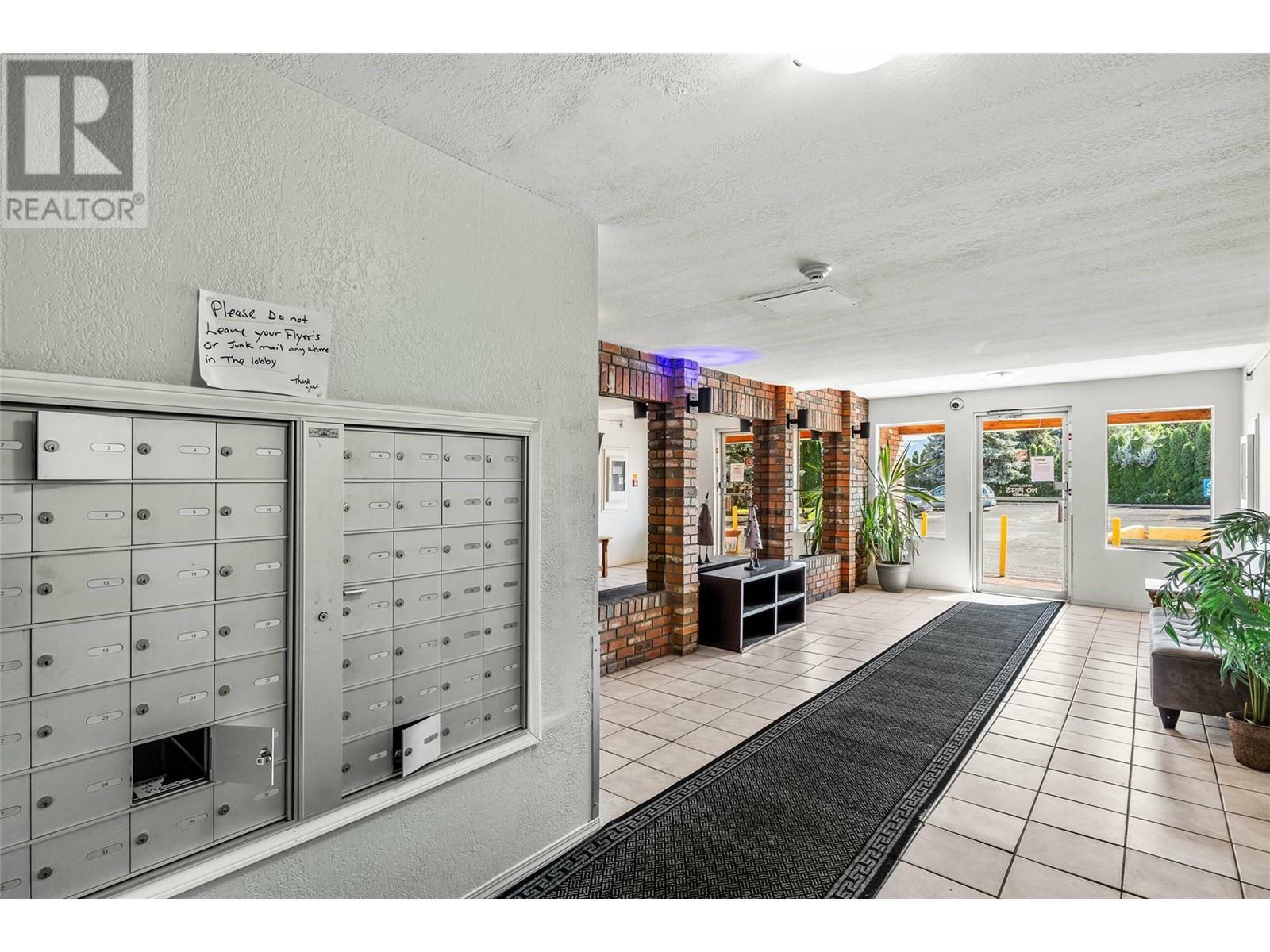 Property Photo: 1760 Brunner Avenue 306 BC V2B 3L7
