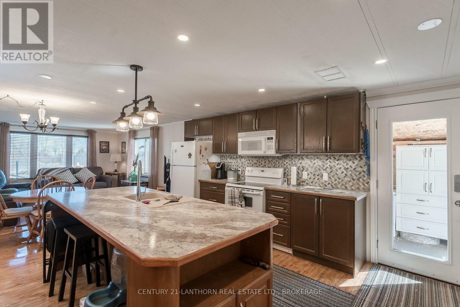 Property Photo: 4417 Front Street ON K0H 2W0