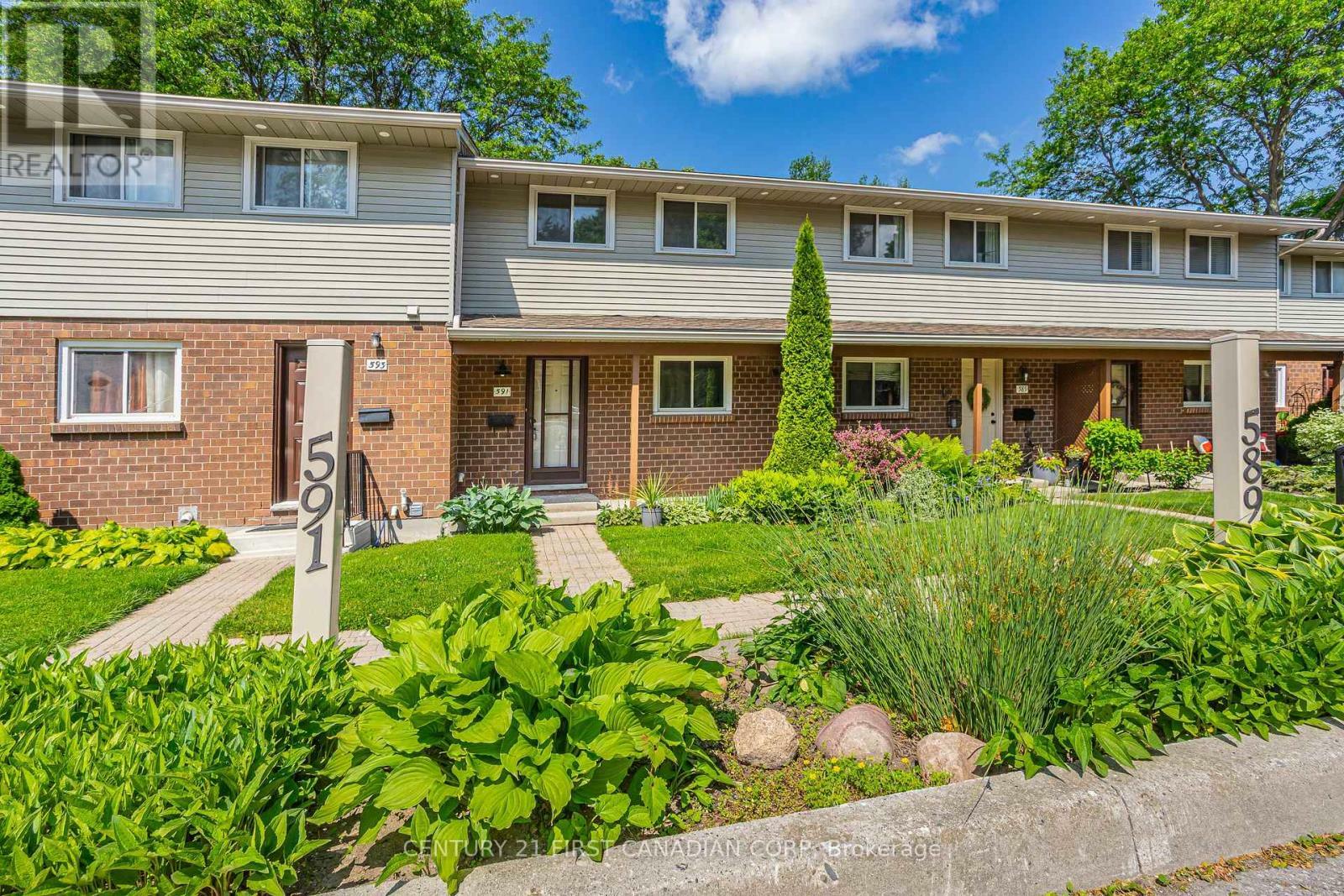 Property Photo: 591 Griffith Street 13 ON N6K 2S5